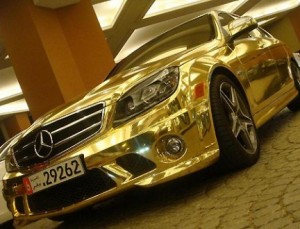 Gold_Mercedes_450_344_7117q