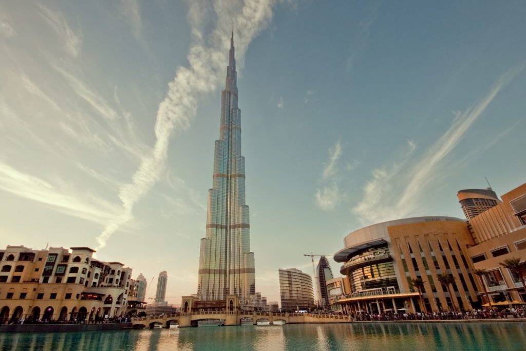 Dubaï en Septembre : météo, activités et conseils anti-chaleur 8 Burj Khalifa - Septembre à Dubaï