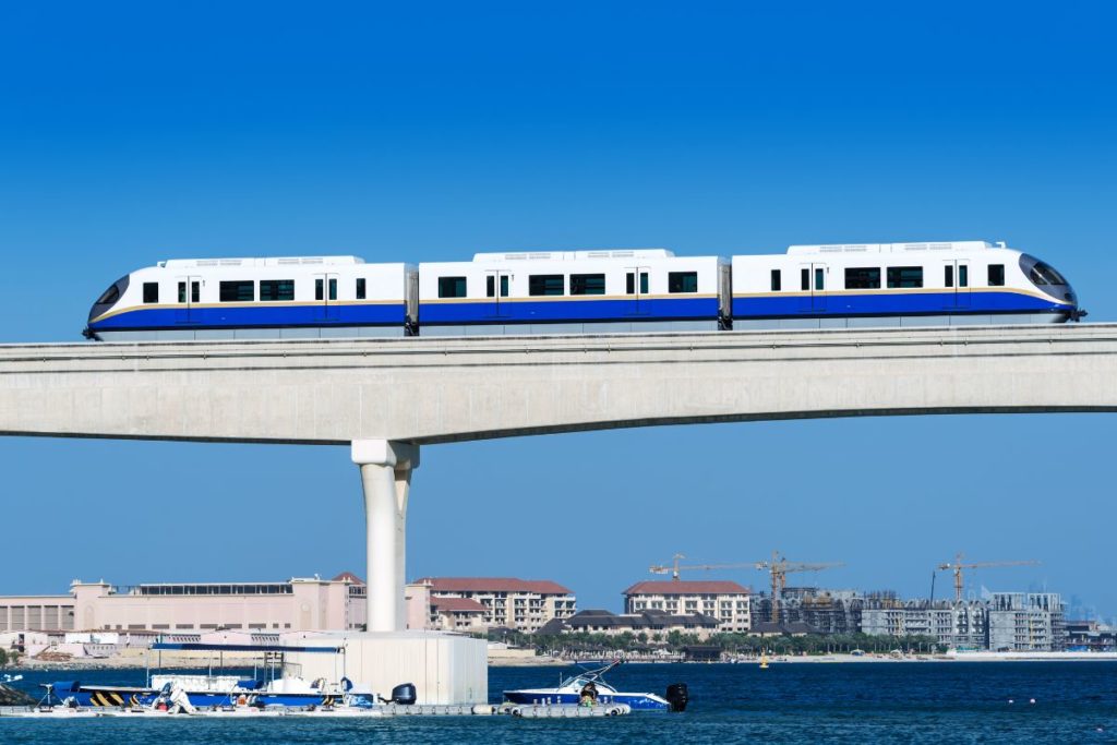 Monorail de Dubaï : découvrez Palm Jumeirah autrement 5 Monorail de Dubaï