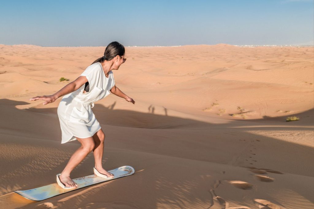 Dubaï en Juin : météo, températures et activités 2 dubai en juin sandbording