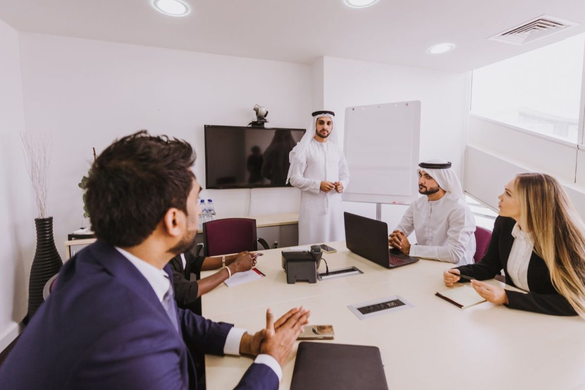 Reunion pour creer une société a dubai